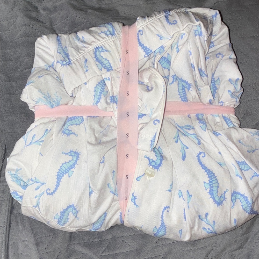 Victoria's Secret White and Blue Seahorse Pajama Set - Picture 7 of 7